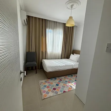 Kyrenia 2+1 Apartment *